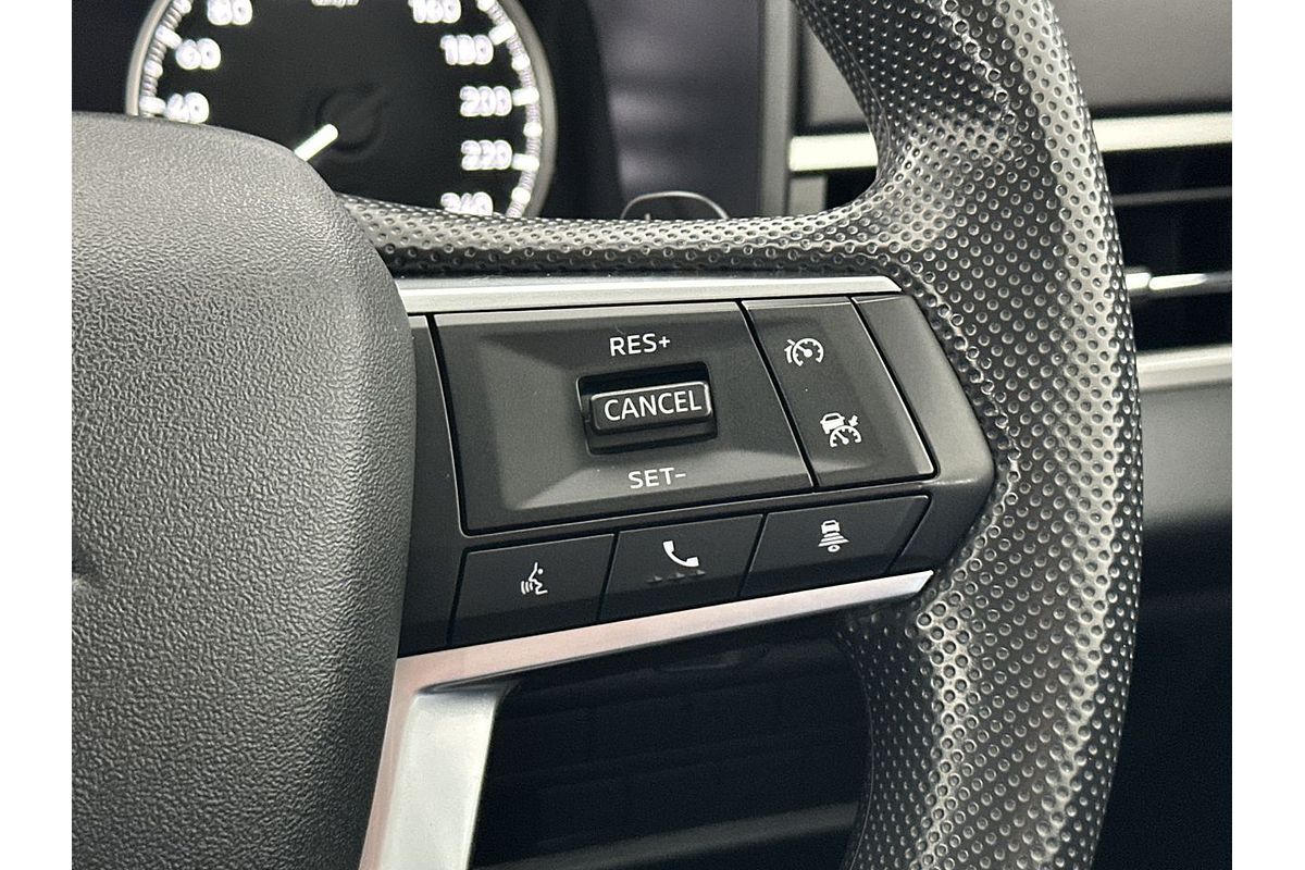 2023 Mitsubishi Outlander ES ZM