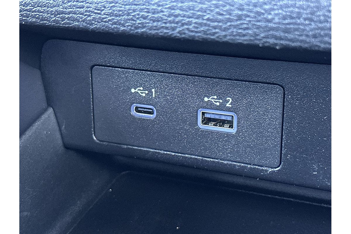 2023 Mitsubishi Outlander ES ZM