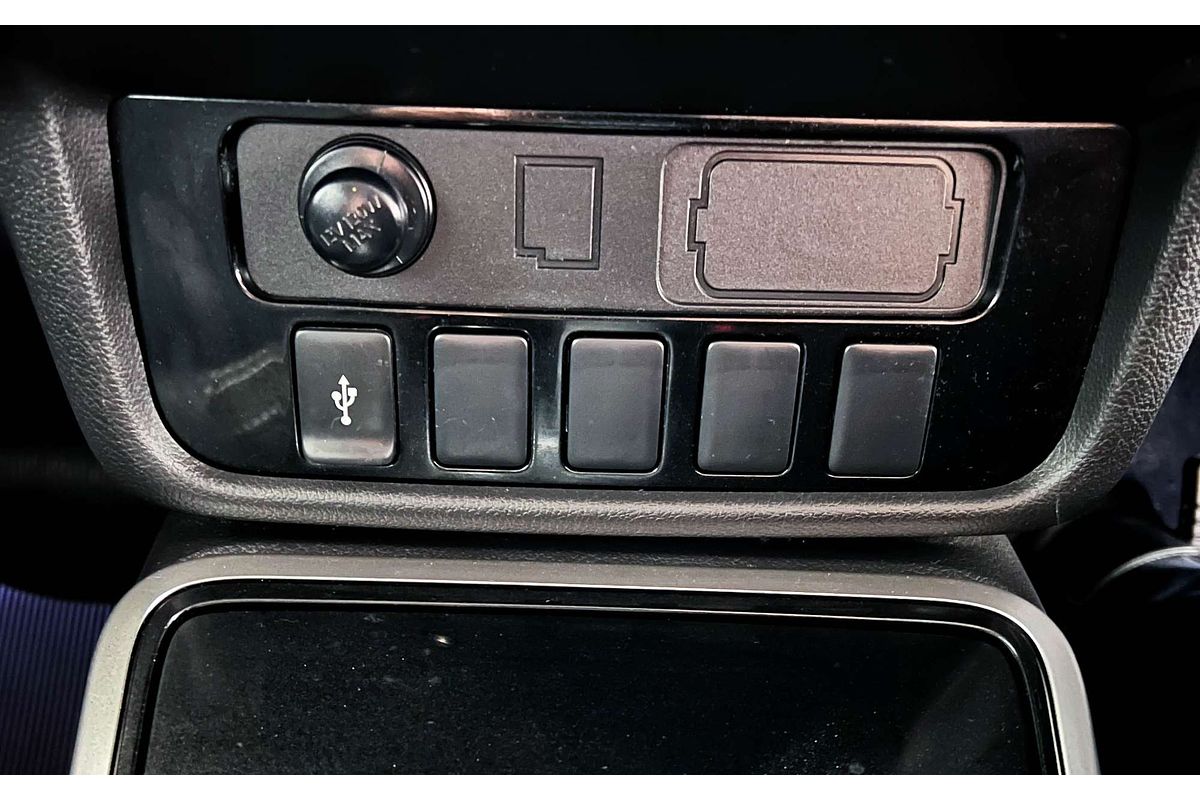 2018 Mitsubishi Outlander ES ADAS ZL