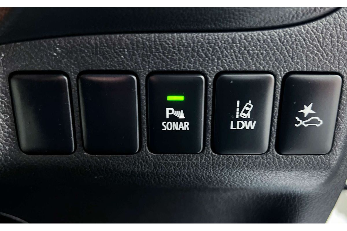 2018 Mitsubishi Outlander ES ADAS ZL