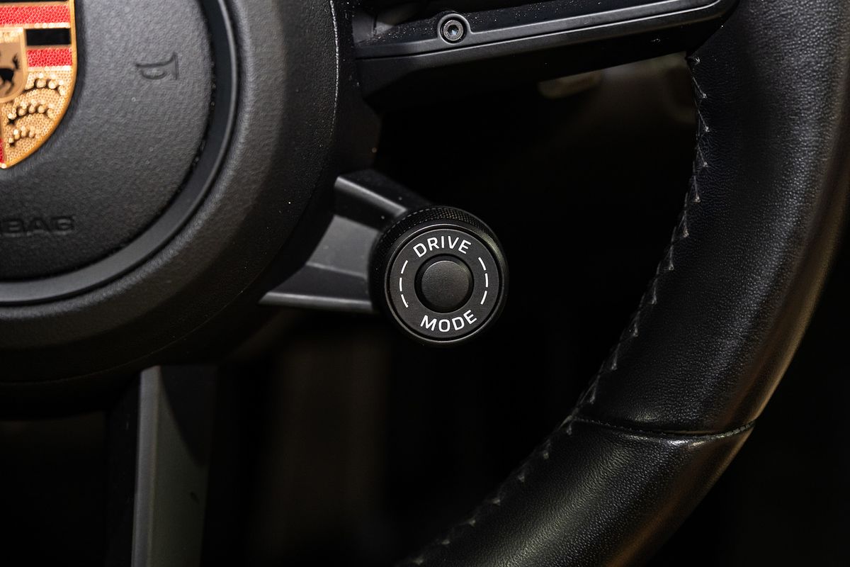 2019 Porsche 911 Carrera S 992