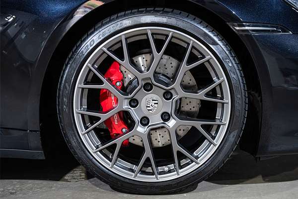 2019 Porsche 911 Carrera S 992