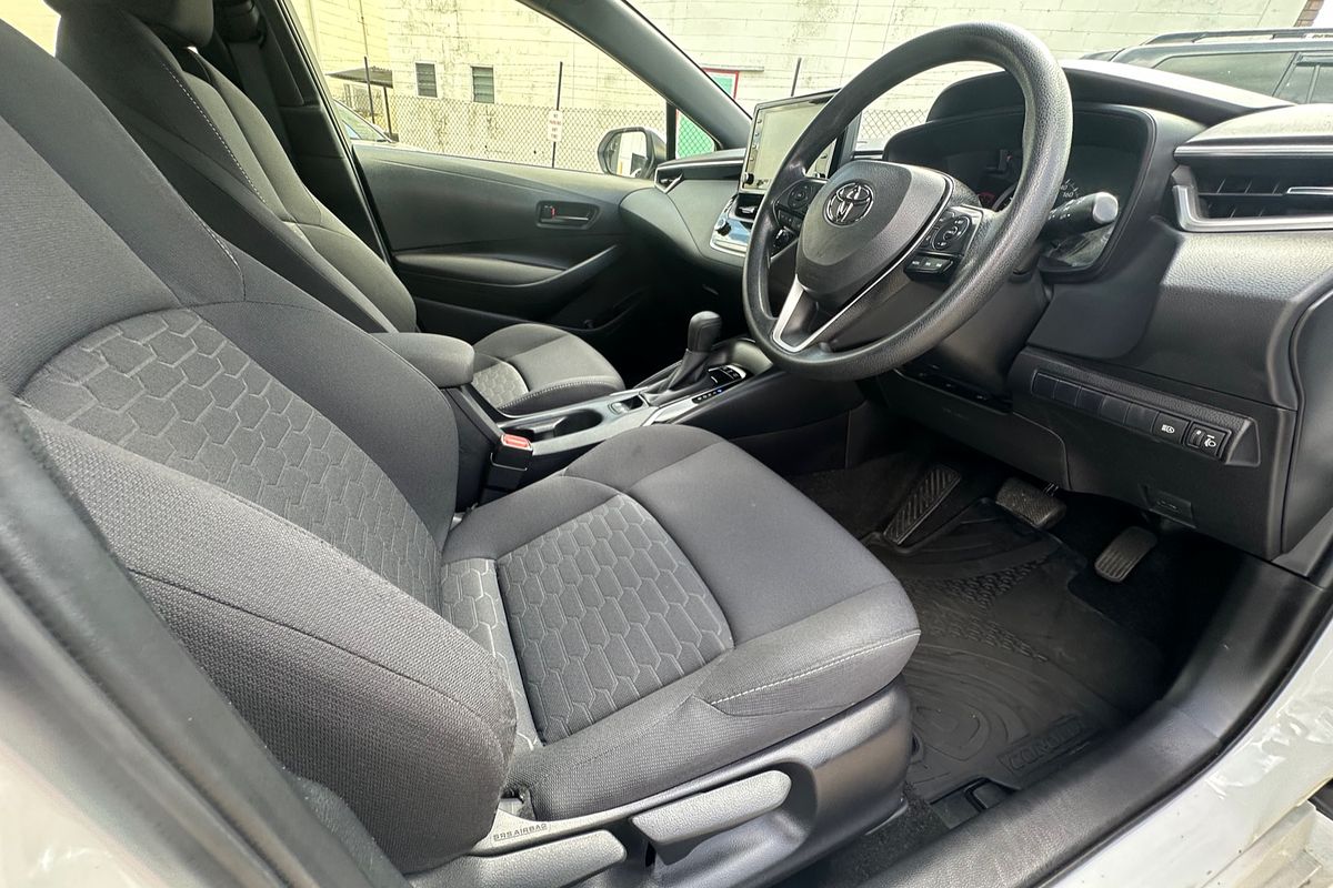 2020 Toyota Corolla Ascent Sport Hybrid ZWE211R