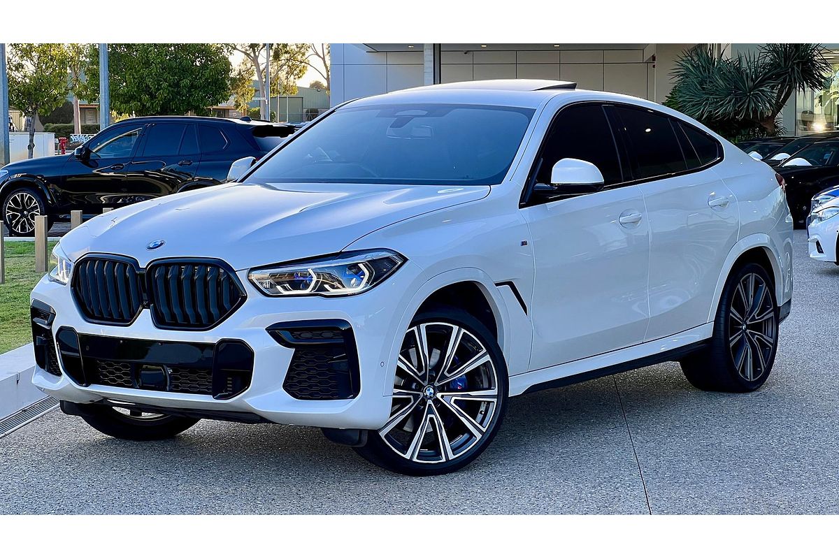 2022 BMW X6 xDrive30d M Sport G06