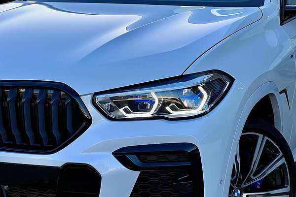 2022 BMW X6 xDrive30d M Sport G06