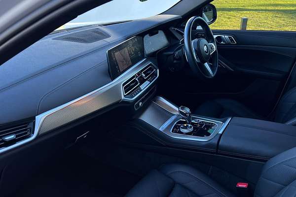 2022 BMW X6 xDrive30d M Sport G06