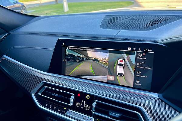 2022 BMW X6 xDrive30d M Sport G06