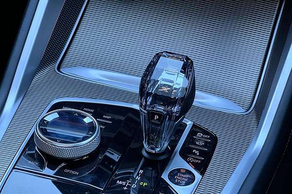 2022 BMW X6 xDrive30d M Sport G06