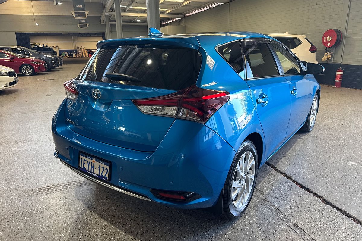 2015 Toyota Corolla Ascent Sport ZRE182R