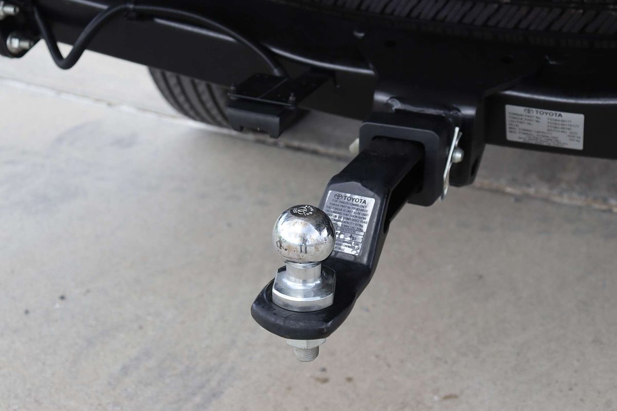 2022 Toyota Hilux SR5 GUN126R 4X4