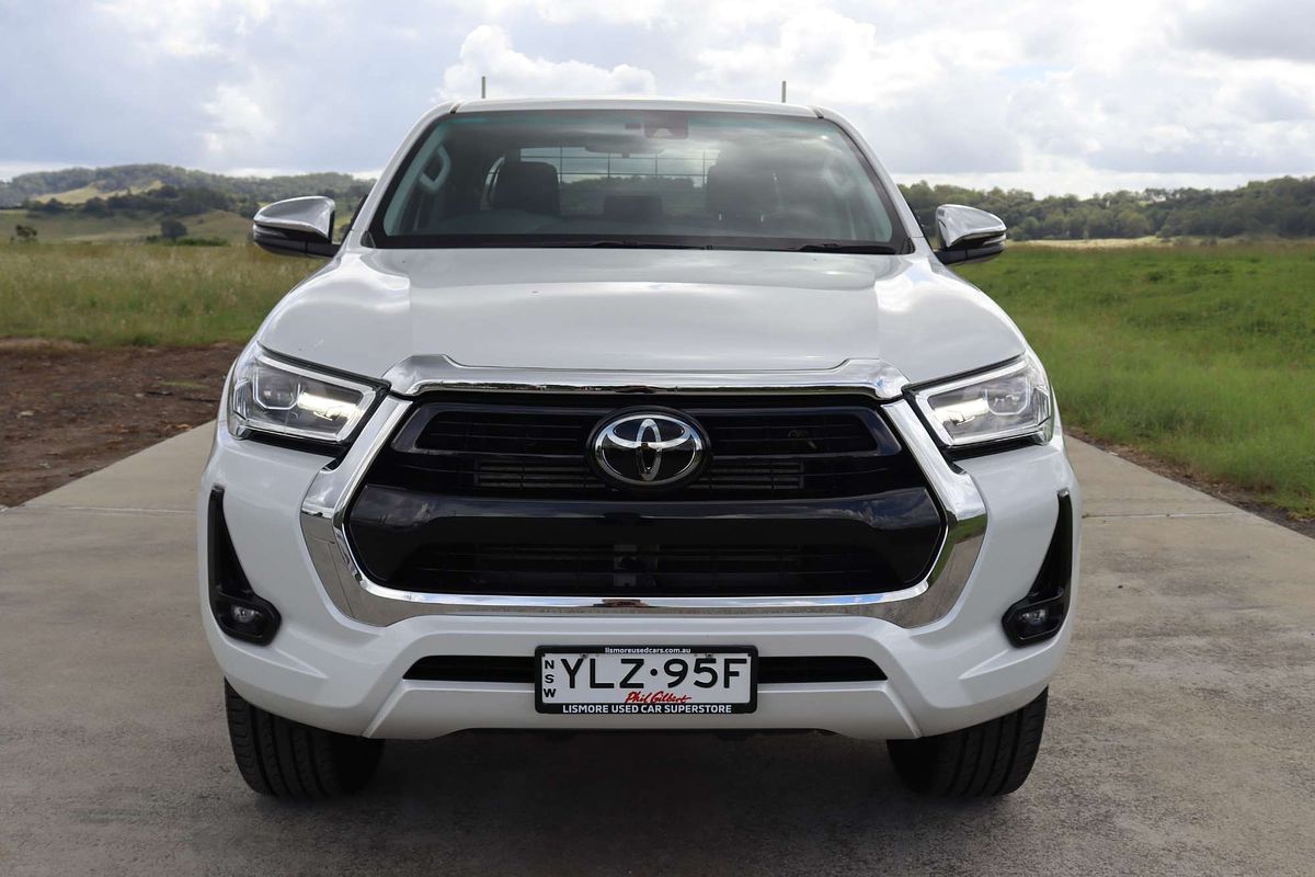 2022 Toyota Hilux SR5 GUN126R 4X4