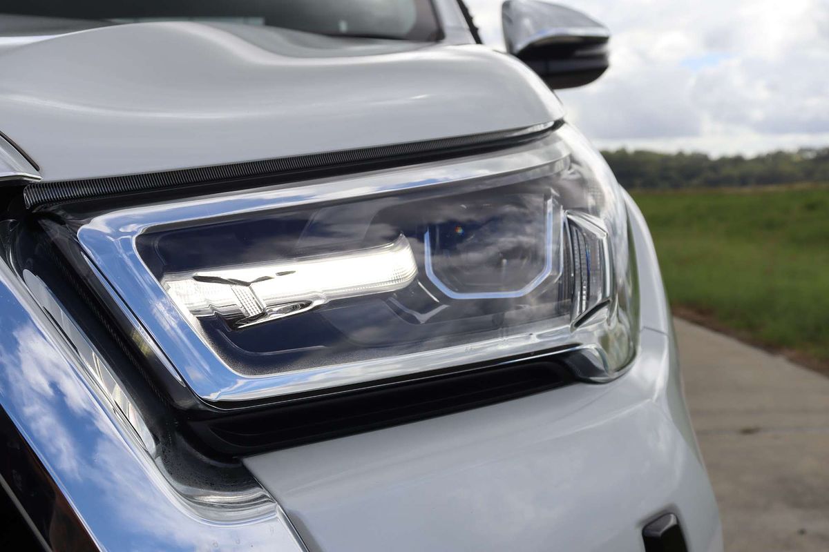 2022 Toyota Hilux SR5 GUN126R 4X4