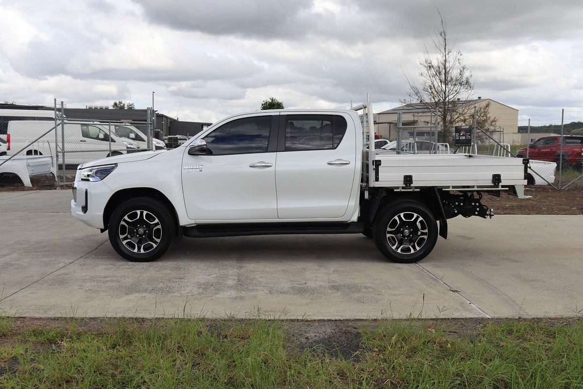 2022 Toyota Hilux SR5 GUN126R 4X4