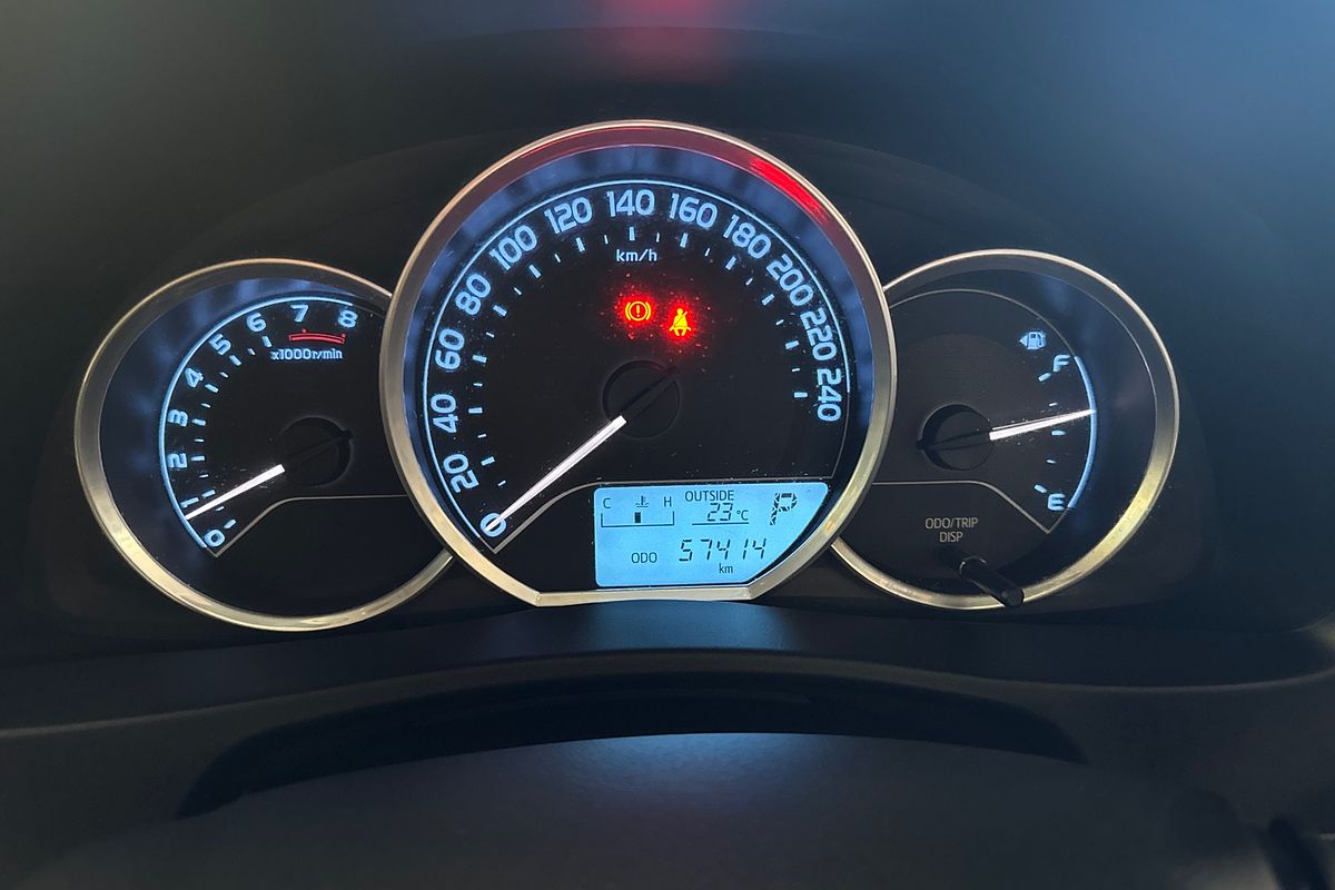 2015 Toyota Corolla Ascent Sport ZRE182R