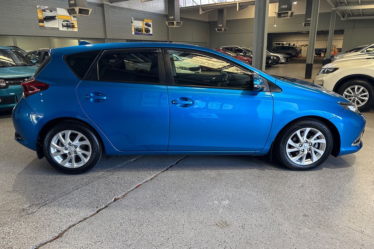 2015 Toyota Corolla Ascent Sport ZRE182R