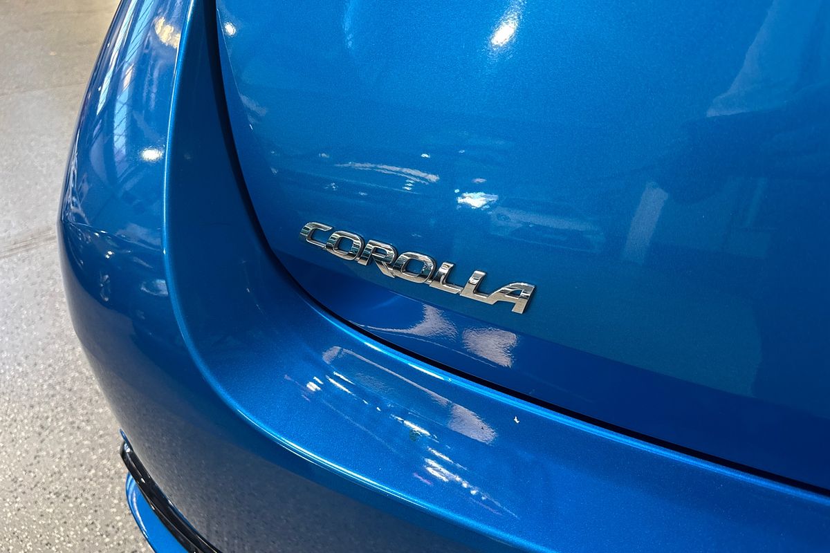 2015 Toyota Corolla Ascent Sport ZRE182R