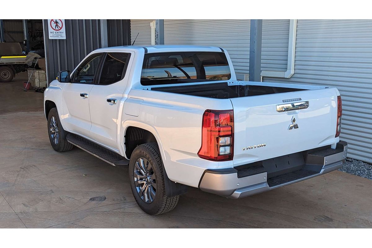 2025 Mitsubishi Triton GLS MV 4X4