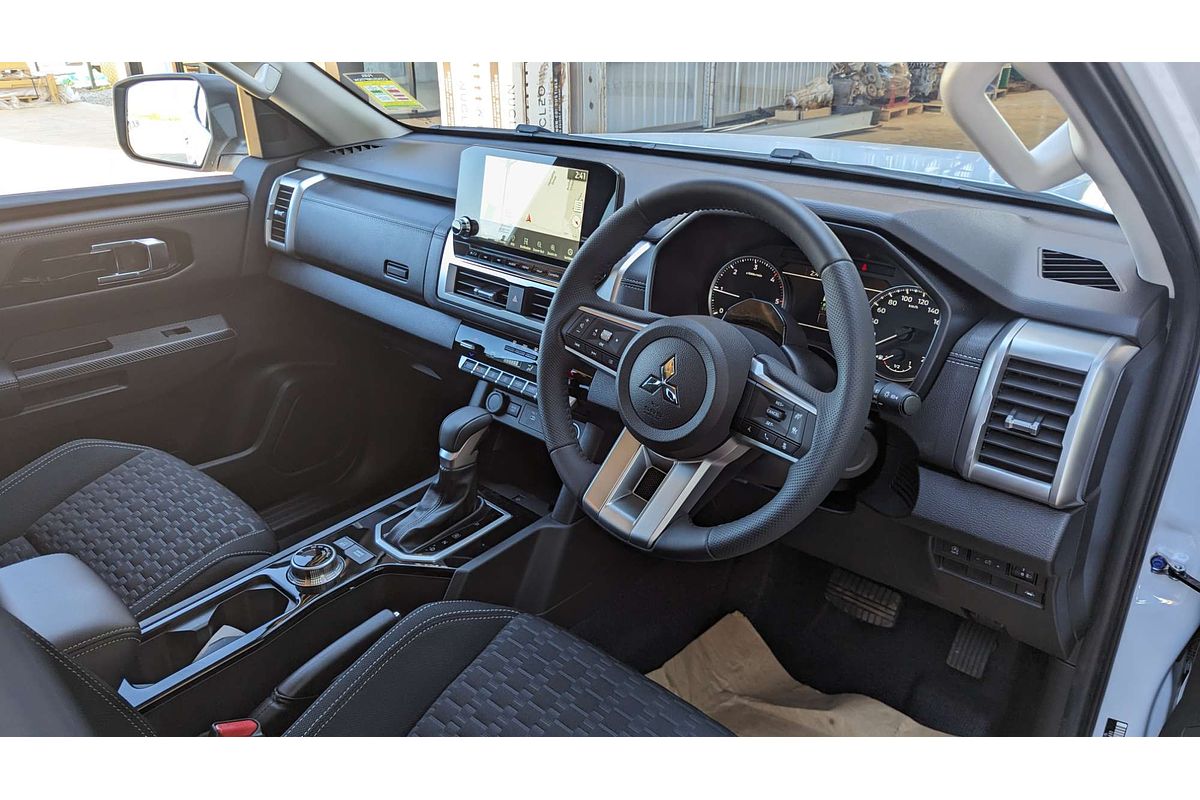 2025 Mitsubishi Triton GLS MV 4X4