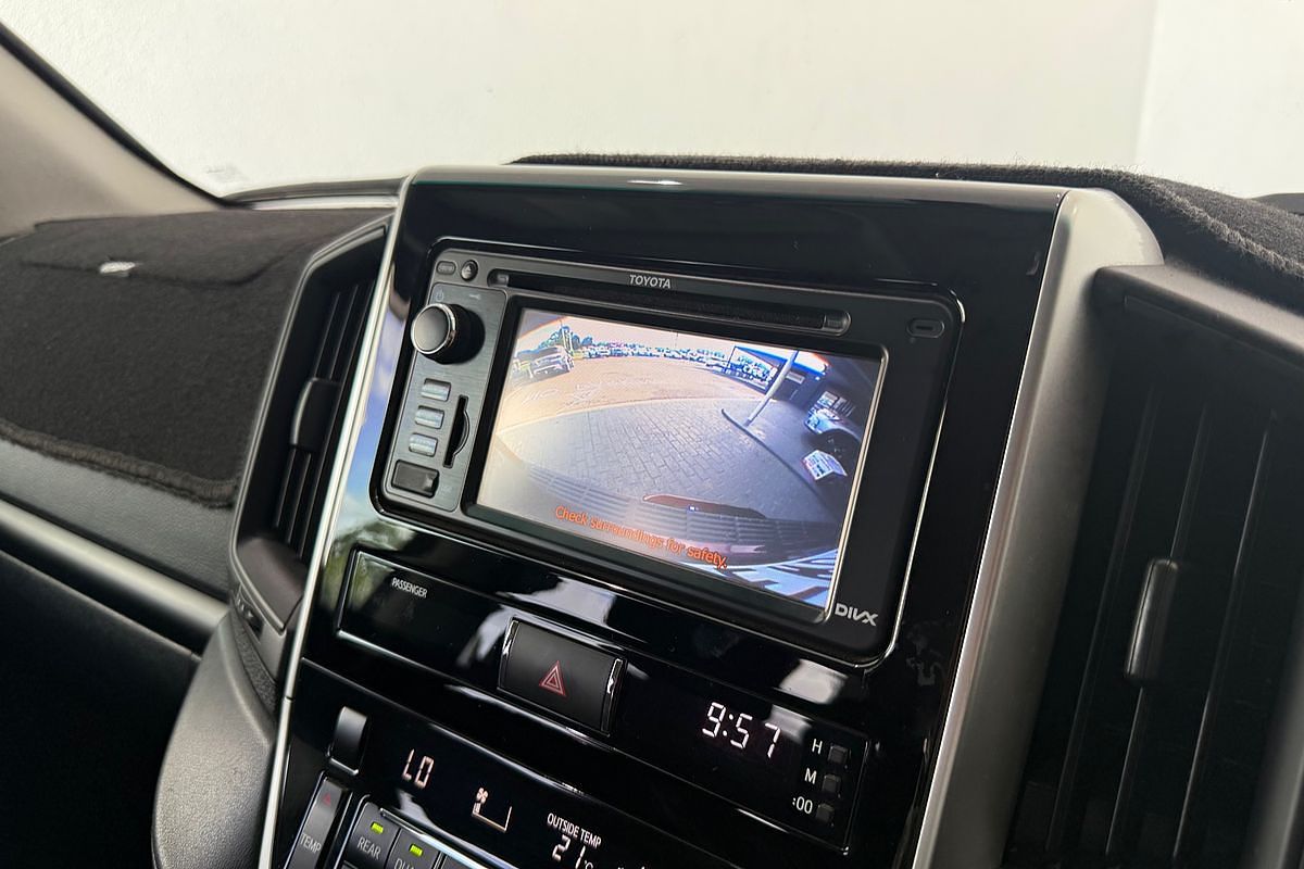 2016 Toyota Landcruiser GXL VDJ200R