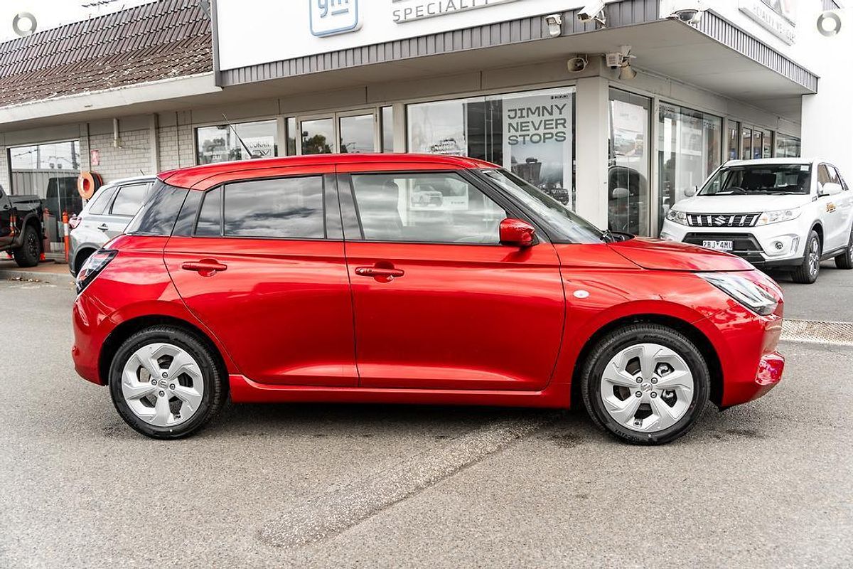 2025 Suzuki Swift Hybrid Plus UZ