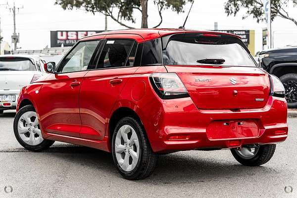 2025 Suzuki Swift Hybrid Plus UZ