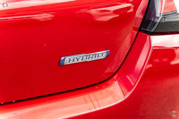 2025 Suzuki Swift Hybrid Plus UZ