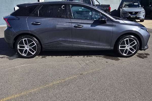 2024 MG MG4 Essence 64 150kW MEH32