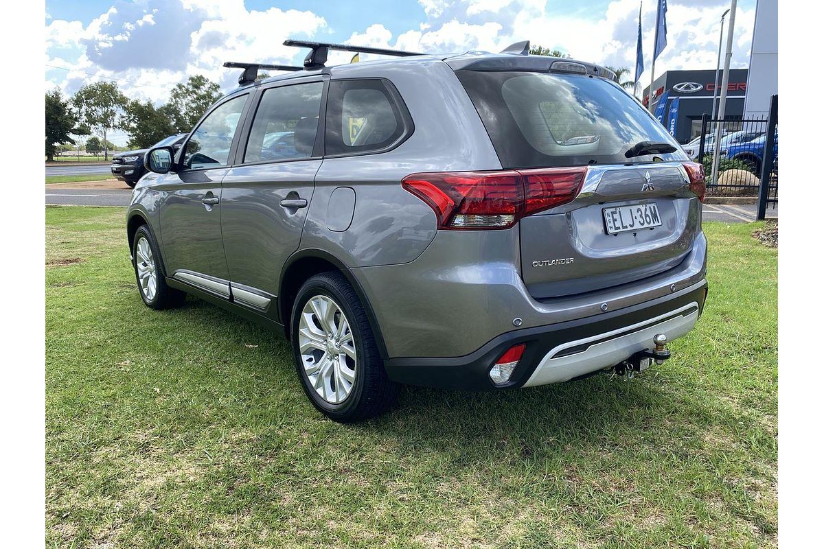 2021 Mitsubishi Outlander ES ZL