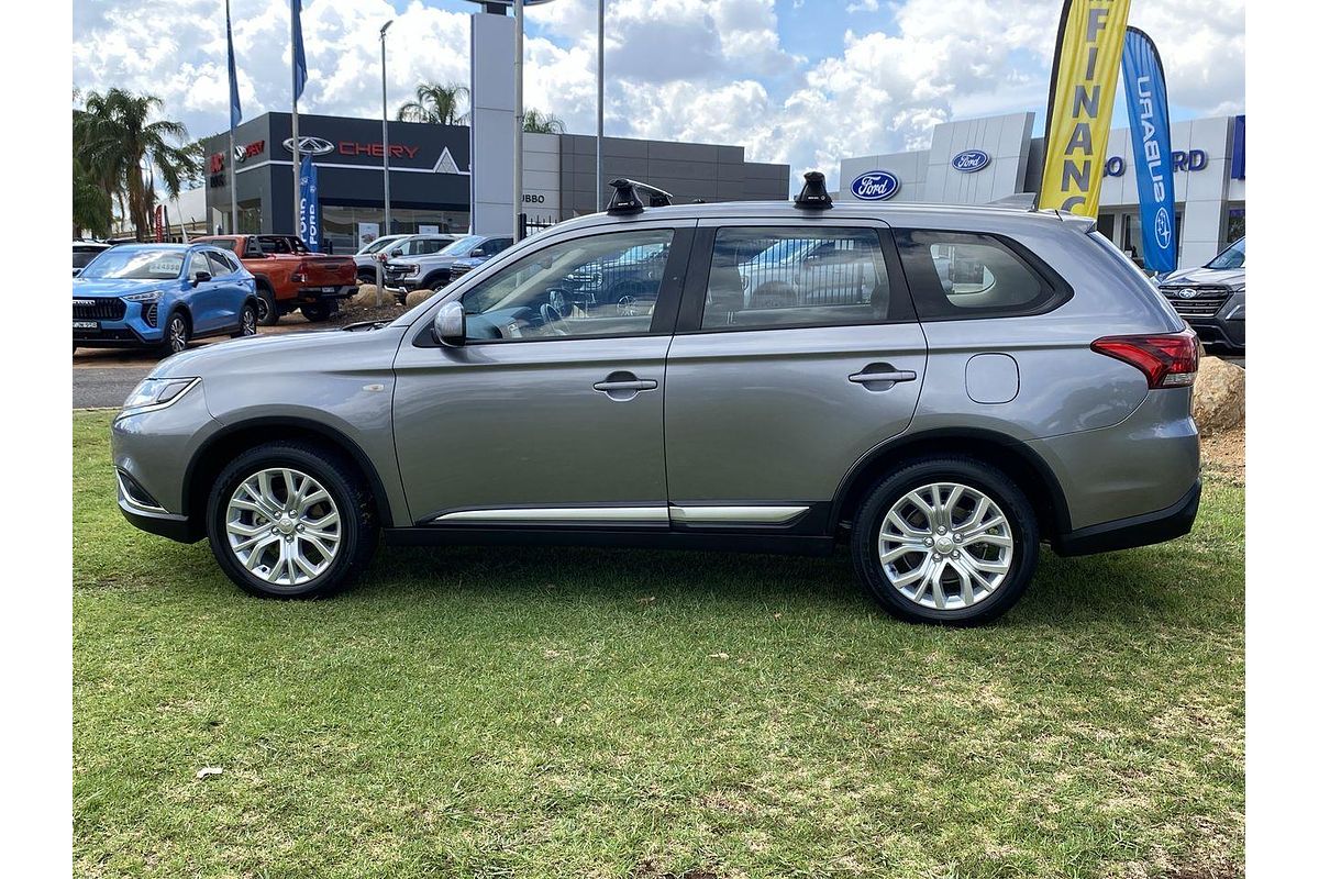 2021 Mitsubishi Outlander ES ZL