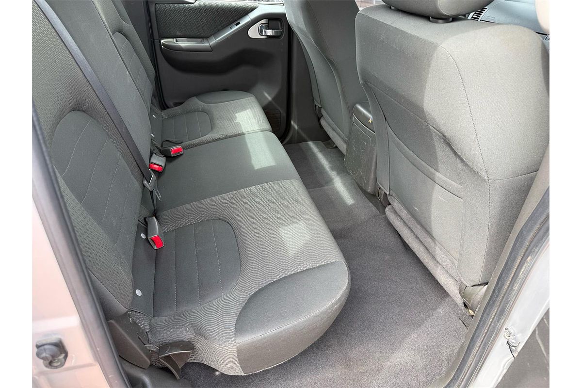 2013 Nissan NAVARA ST (4x4) D40 MY12