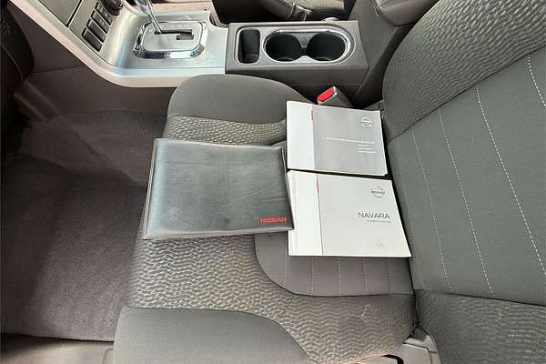 2013 Nissan NAVARA ST (4x4) D40 MY12