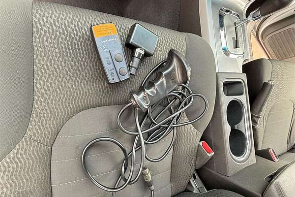 2013 Nissan NAVARA ST (4x4) D40 MY12