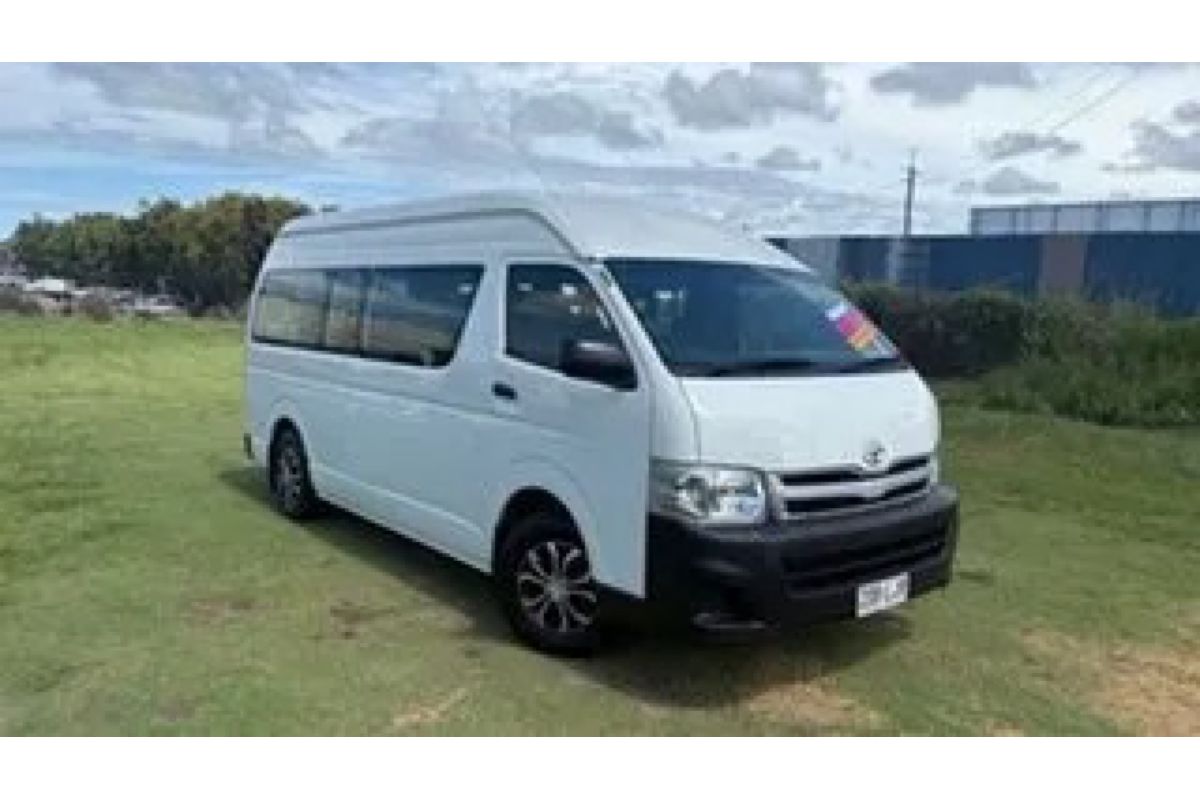 2011 Toyota HiAce Commuter TRH223R MY11 Upgrade