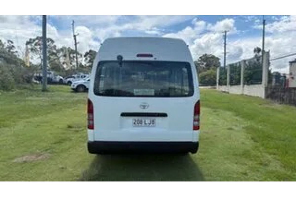 2011 Toyota HiAce Commuter TRH223R MY11 Upgrade