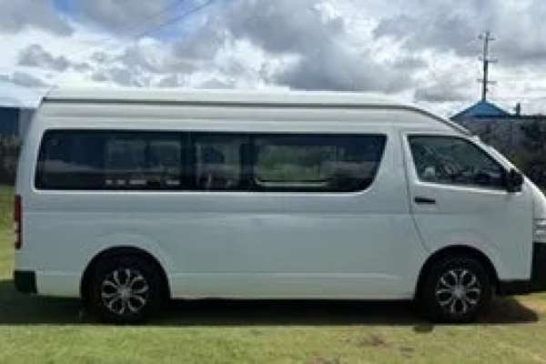 2011 Toyota HiAce Commuter TRH223R MY11 Upgrade