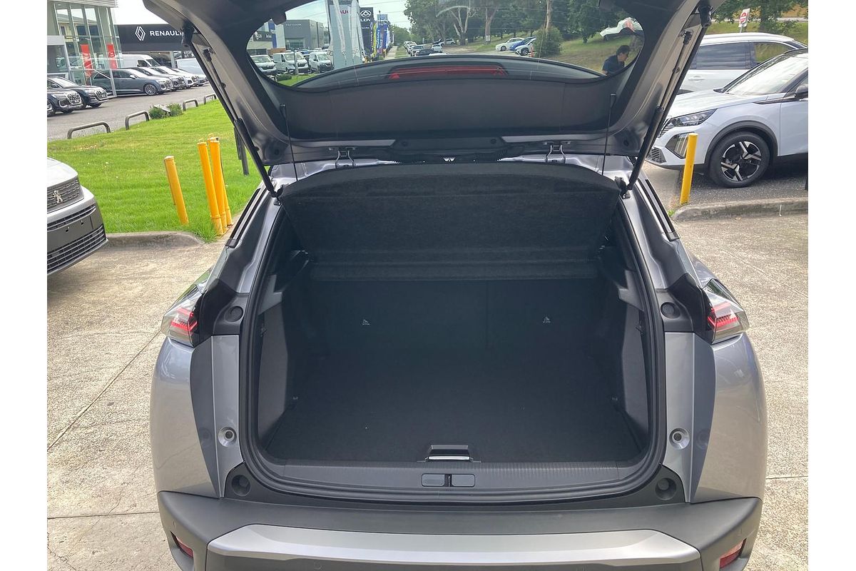 2025 Peugeot 2008 GT Hybrid P24