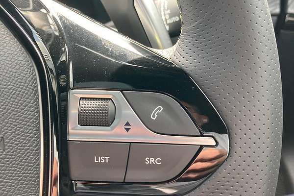 2025 Peugeot 2008 GT Hybrid P24