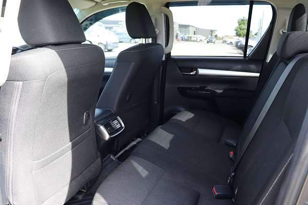 2022 Toyota Hilux SR5 GUN126R 4X4