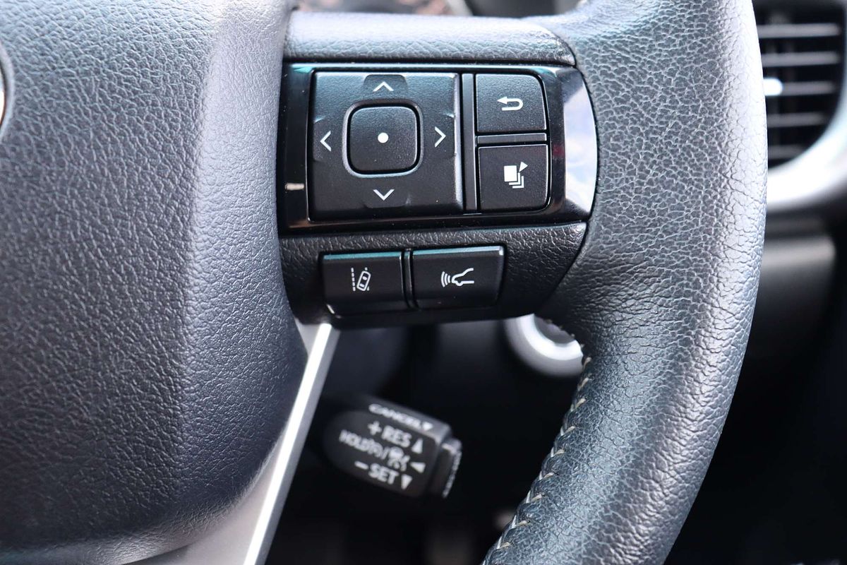 2022 Toyota Hilux SR5 GUN126R 4X4