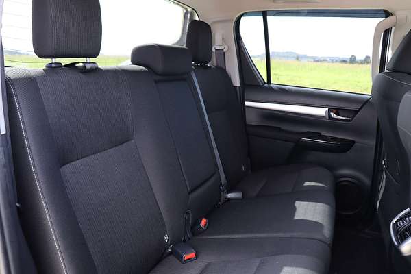 2022 Toyota Hilux SR5 GUN126R 4X4