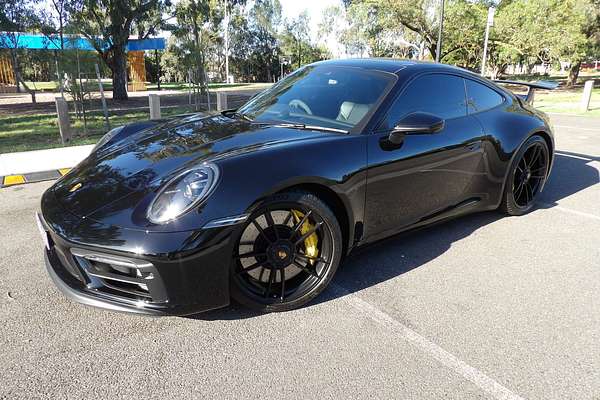 2024 Porsche 911 Carrera GTS 992