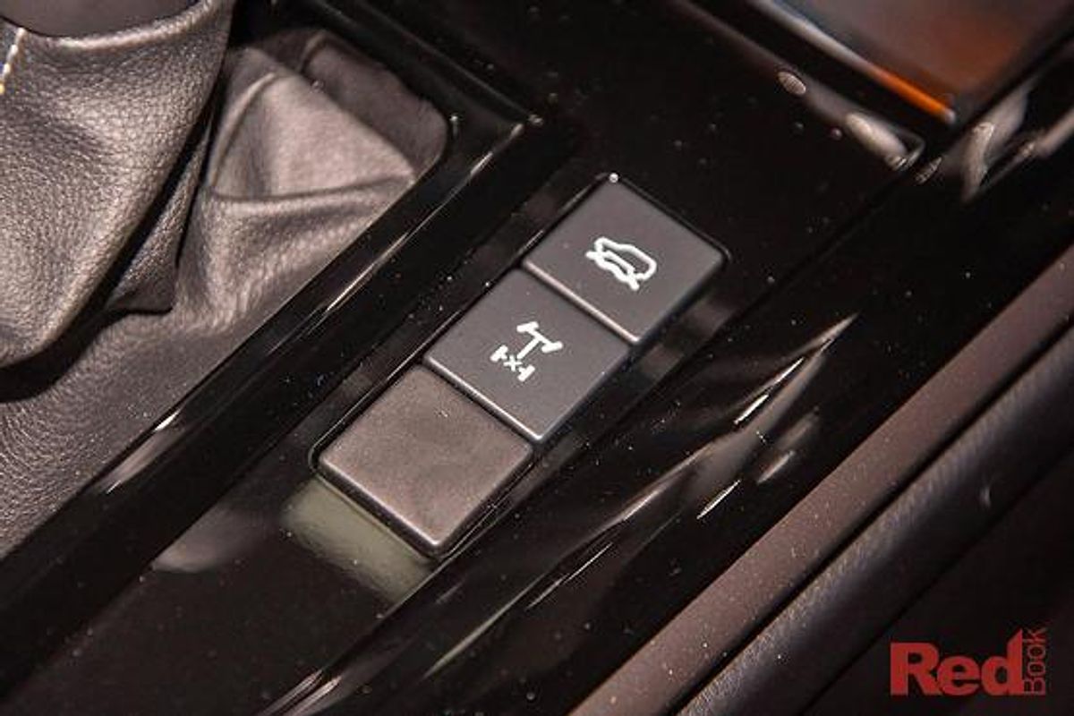 2025 Isuzu D-MAX LS-U 4X4