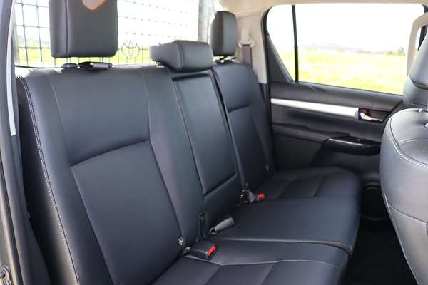 2023 Toyota Hilux SR5 GUN126R 4X4