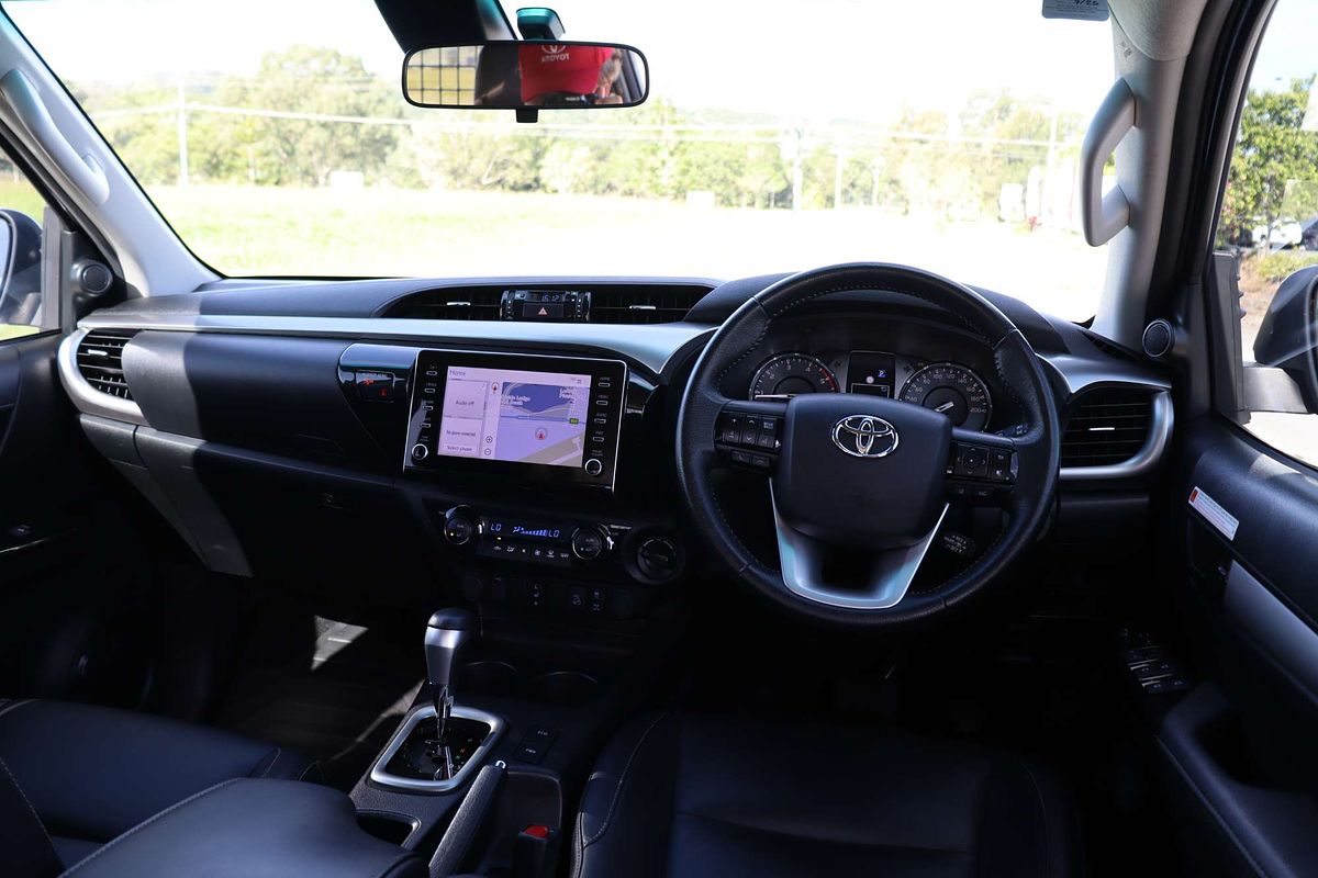2023 Toyota Hilux SR5 GUN126R 4X4