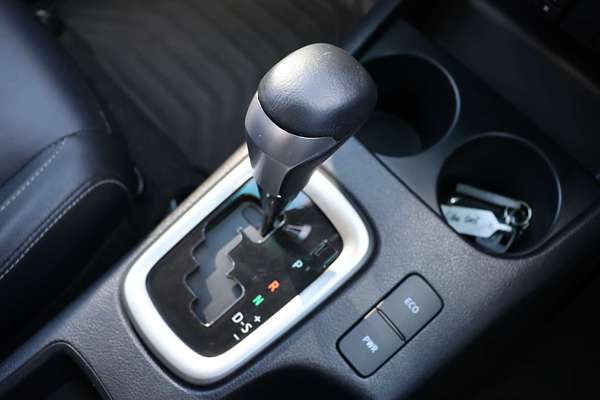 2023 Toyota Hilux SR5 GUN126R 4X4