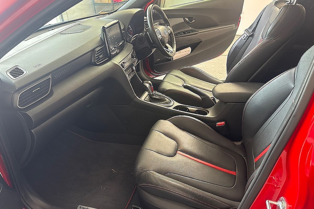 2019 Hyundai Veloster Turbo Premium JS
