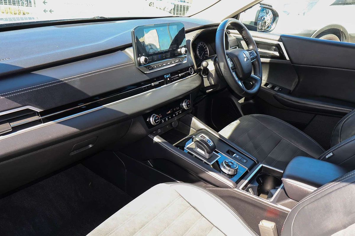 2022 Mitsubishi Outlander Aspire ZM