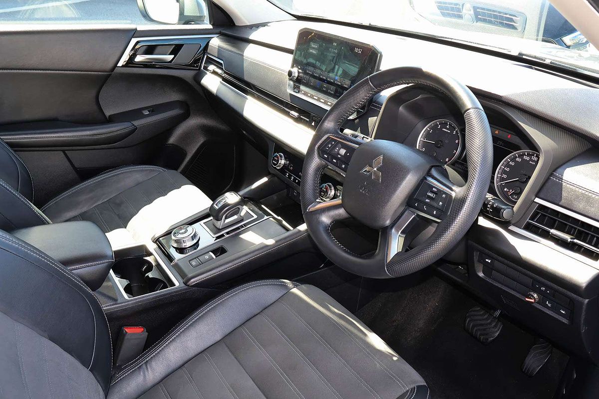 2022 Mitsubishi Outlander Aspire ZM