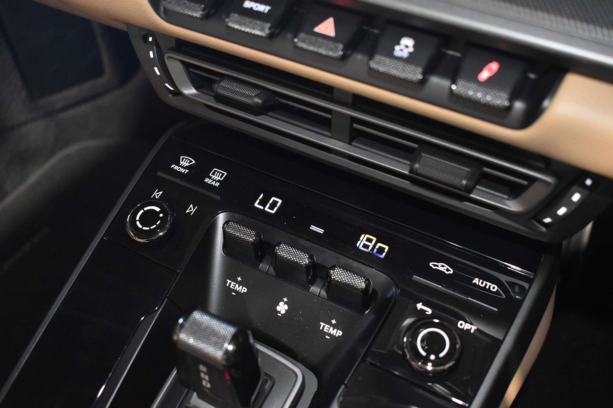 2021 Porsche 911 Carrera 992