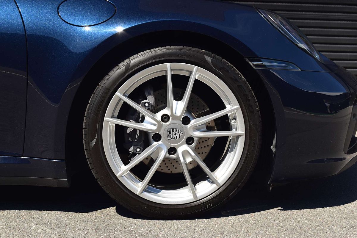 2021 Porsche 911 Carrera 992